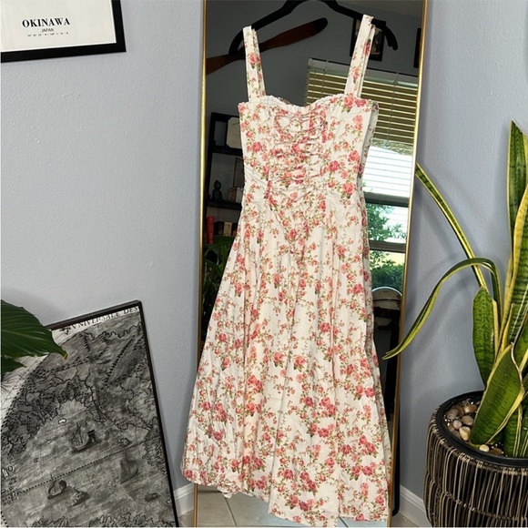HOUSE OF CB 'Carmen' Rose Print Bustier Sundress NWOT - Picture 7 of 8